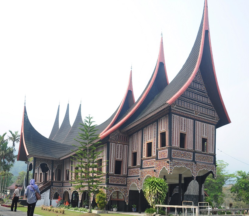  Desain  Rumah  Adat  Minang  Gontoh